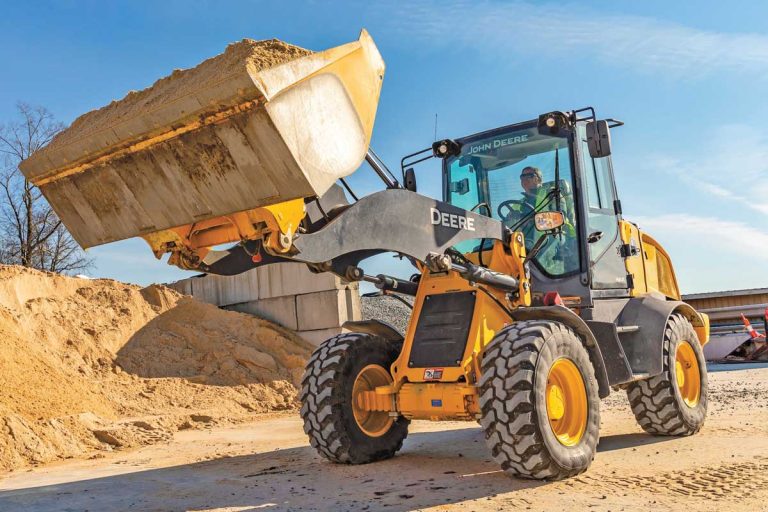 Why Wheel Loaders Remain The Backbone Of Heavy Construction?